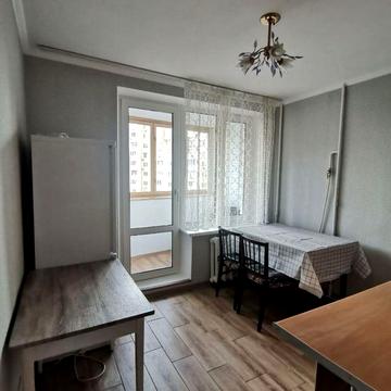 Оксани Вороніної пров. (Металістів), 1