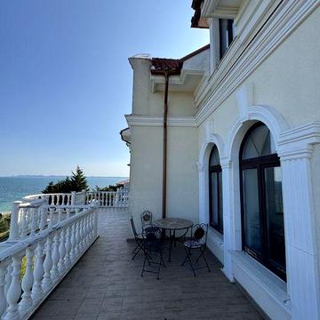 Сосновый Берег, дом с прямым видом на море, с ремонтом, ул. Лазурная