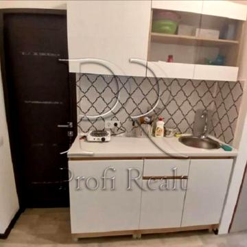 Осіння вул., 71