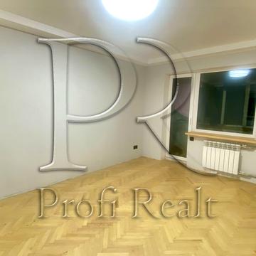 Світлицького вул., 21