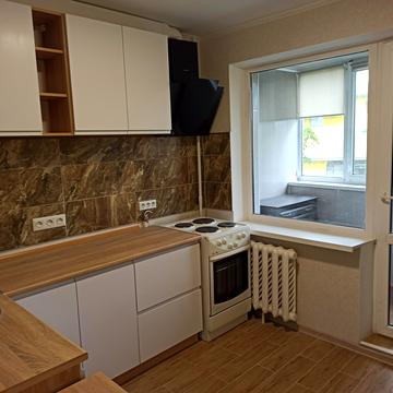 Оболонський просп., 13