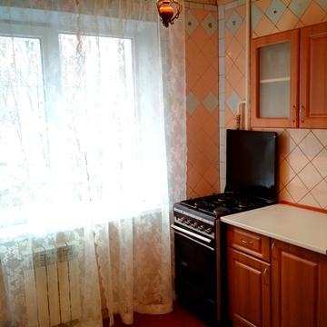 Романа Шухевича просп. (Генерала Ватутіна), 12-А