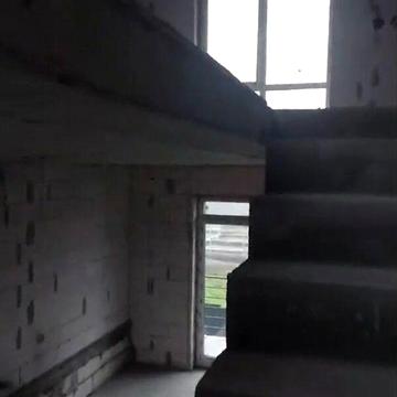 Продаж 4к Дім Дніпровська вулиця