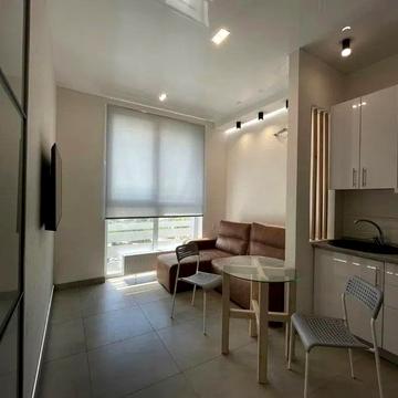 Зоряний бульв., 1м