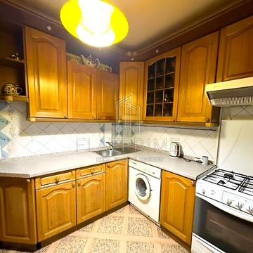 Академіка Шалімова вул. (Героїв Севастополя), 33