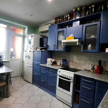 Миколи Бажана просп., 16