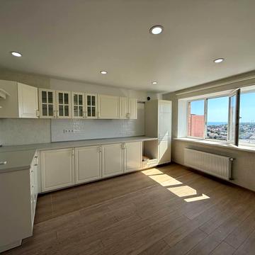 Парусна вул. (Героїв Сталінграду), 1г