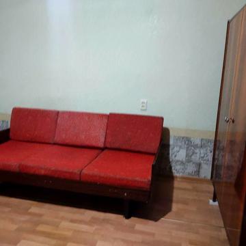 Сдам 1й этаж частного дома с парковкой во дворе,,Жуляны