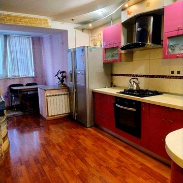 Сдам 3 ком.Рихтера /Щорса /Приватбанк,7/9 эт дома+ гараж/Селекционный