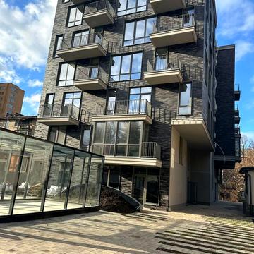 Архітектора Олега Петрова вул. (Чернишевського), 21-Д