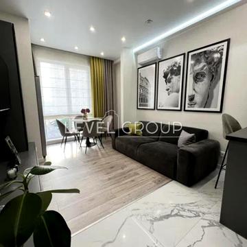 Михайла Максимовича вул. (Онуфрія Трутенка), 28-Д