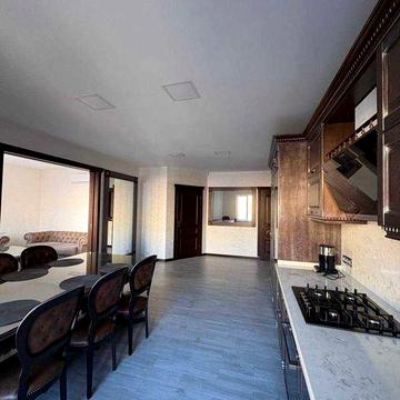 #$ Елітний 8-поверховий  будинок на Князя Володимира, 28В