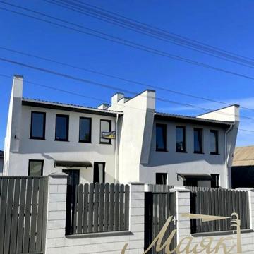 Космонавтів