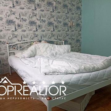 Старицького вул., 9