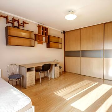 Оболонський просп., 34