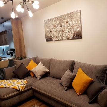 Княгині Ольги вул., 98м