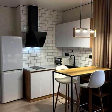 Продаж 1к Квартира Шкільна вулиця