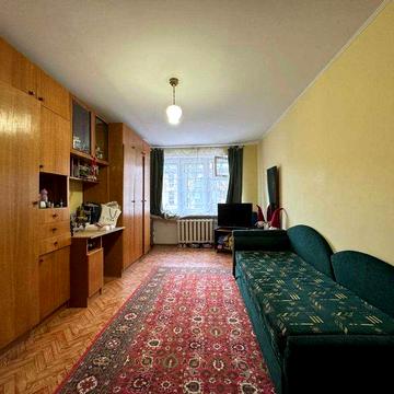 Продаж 2-кім квартири з ремонтом вул.Пасічна