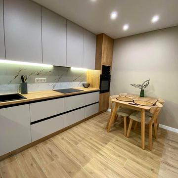 Залізнична вул., 9-А