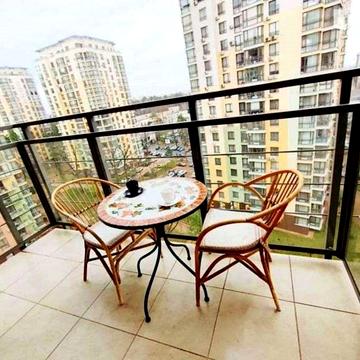 Анатолія Петрицького вул., 19