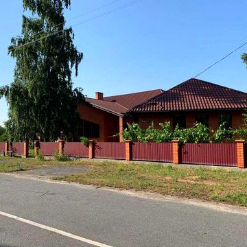 Продам будинок с. Заруддя , Київська область 600 м²