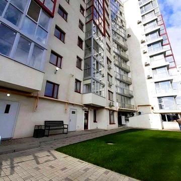 Велика однокімнатна квартира в новобудові на Європейській ЖК Європейський