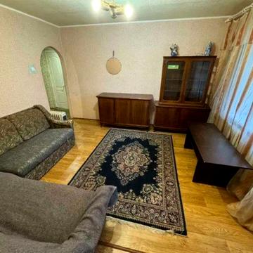 Продам 3-комн квартиру в районе Карла Либкнехта ул.