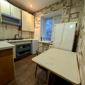 Ппродам 2 кімнатну квартира Центрр