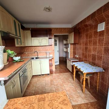 Оболонський просп., 15