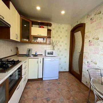 Продаж 2к Квартира Терещенківська (Червоного козацтва) вулиця