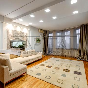 Лесі Українки бульв., 30-Б