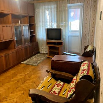 Дружківська вул., 4