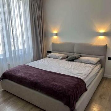 Дніпровська набережна вул., 20-А