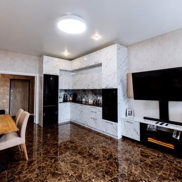 Космонавтів просп., 49