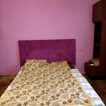 Генерала Олександра Грекова вул., 4