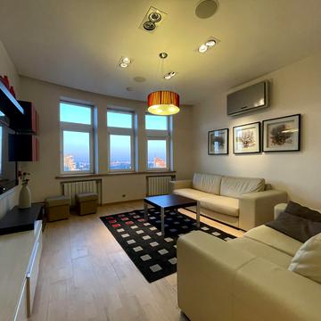 Панаса Мирного вул., 17