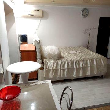 Сдам 2 момнатную квартиру р-н завода Шевченко