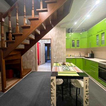 Дуплекс 10км. Від метро Бориспільська. Є-Відновлення, Є-Оселя