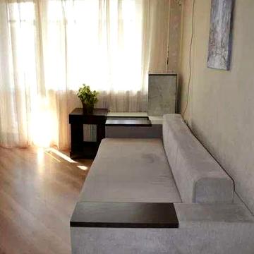 Продам 2-комнатную квартиру, 53м2, улучшенка, 11/16 ул.Л.Сердюка 22 DS