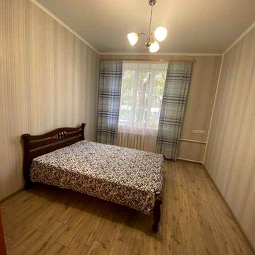 Сдам 2-к разд. Печерск Зверинецькая М. Михновського (Дружбы народов)