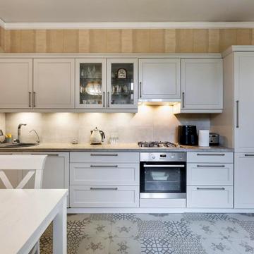 Бічна Успенська вул., 34