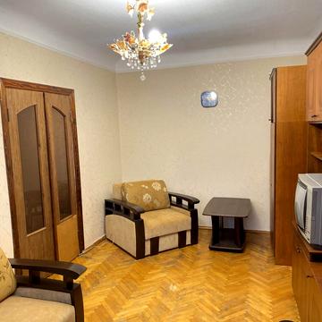 Пластова вул. (Івана Сергієнка), 17