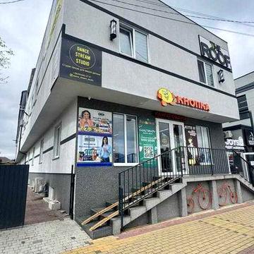 квартира в самому центрі Ірпеня облаштована під салон краси