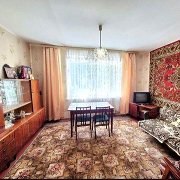 Продам квартиру в Новогуйвинську