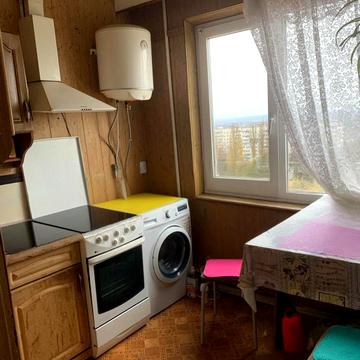 Аерокосмічний просп. (Гагаріна), 174/8