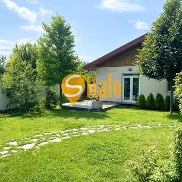 Панаса Мирного вул., 17