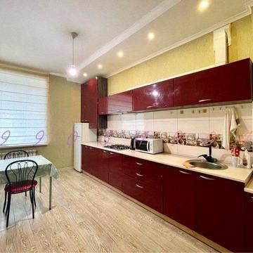 Оренда 3 кімнатної квартири в новобудові. Центр!