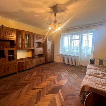 Продається 4-кімнатна квартира в Дублянах, вул. Шевченка