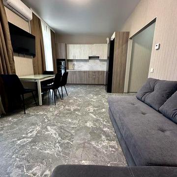 Сучасний таунхаус + паркомісця + ліс поруч