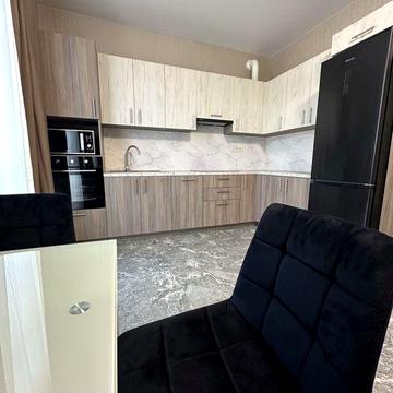 Сучасний таунхаус + паркомісця + ліс поруч